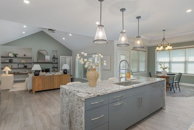 7 Lilac Ridge Road, Windham, NH 03087