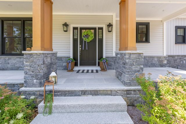 7 Lilac Ridge Road, Windham, NH 03087