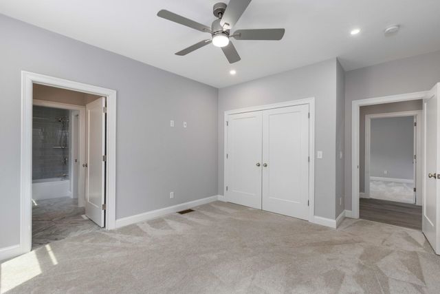 7 Lilac Ridge Road, Windham, NH 03087