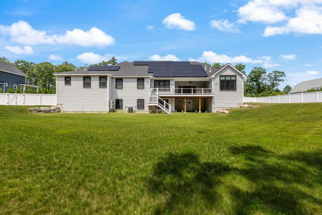 7 Lilac Ridge Road, Windham, NH 03087