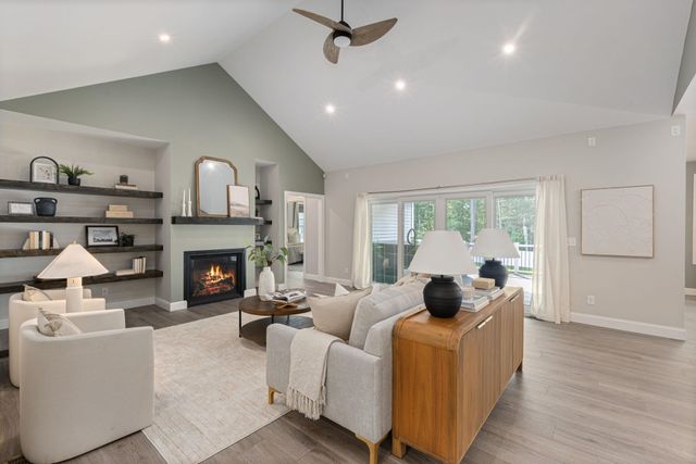 7 Lilac Ridge Road, Windham, NH 03087