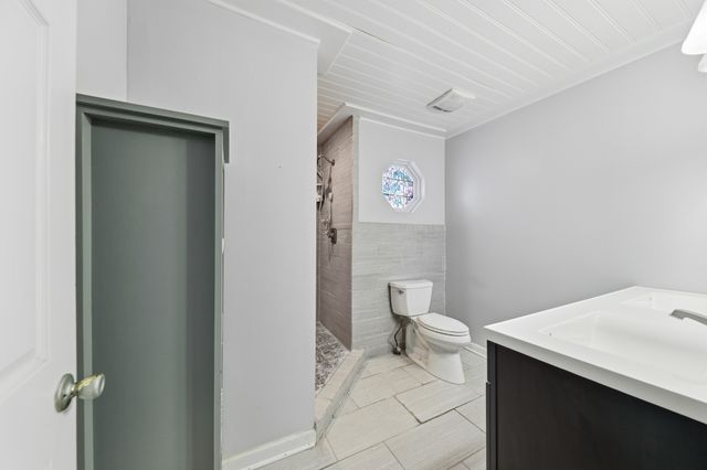 121 Jackson St, Mount Pleasant, TN 38474