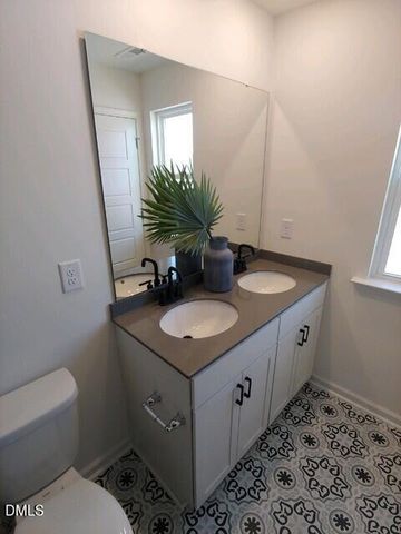 2009 Oakdale Drive, Durham, NC 27703