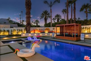 1170 E El Conquistador, Palm Springs, CA 92262