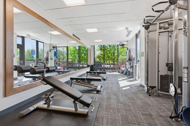 250 W Spring Street, 326, Columbus, OH 43215