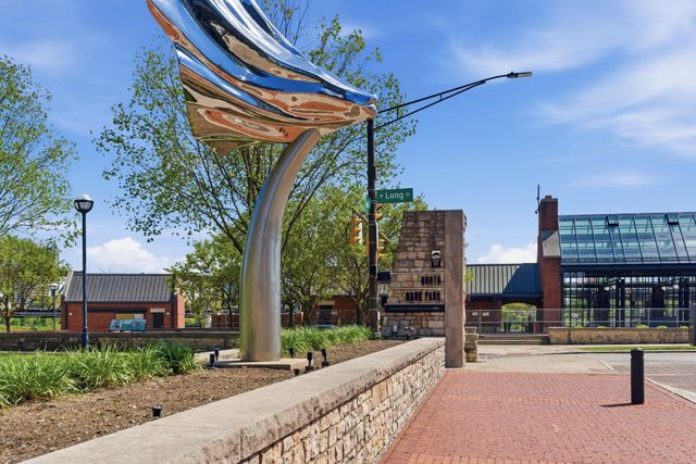 250 W Spring Street, 326, Columbus, OH 43215