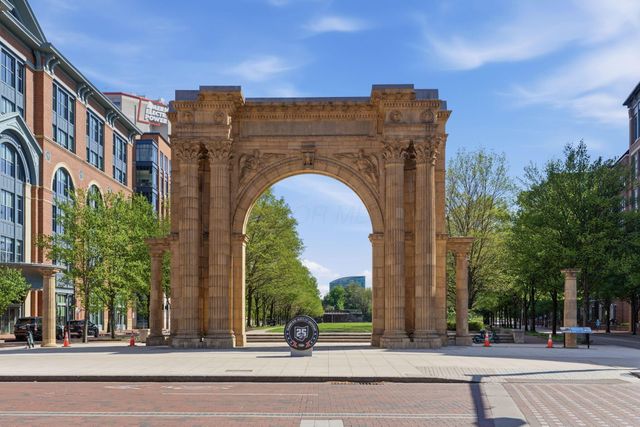 250 W Spring Street, 326, Columbus, OH 43215