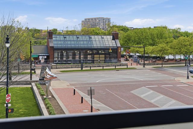 250 W Spring Street, 326, Columbus, OH 43215
