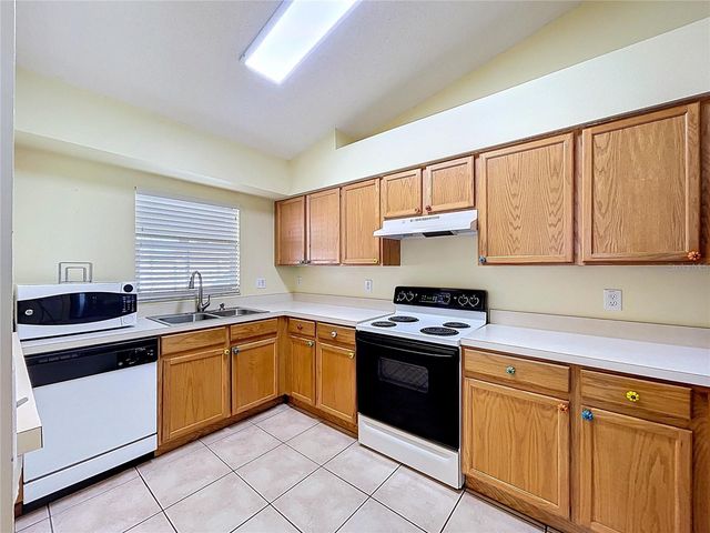 1211 FRANFORD DRIVE, Brandon, FL 33511