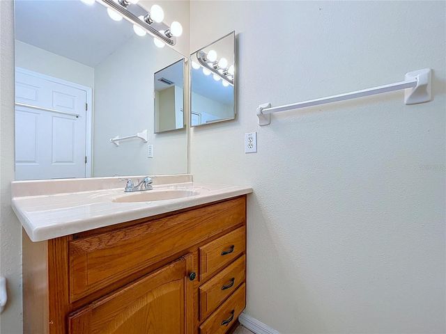 1211 FRANFORD DRIVE, Brandon, FL 33511