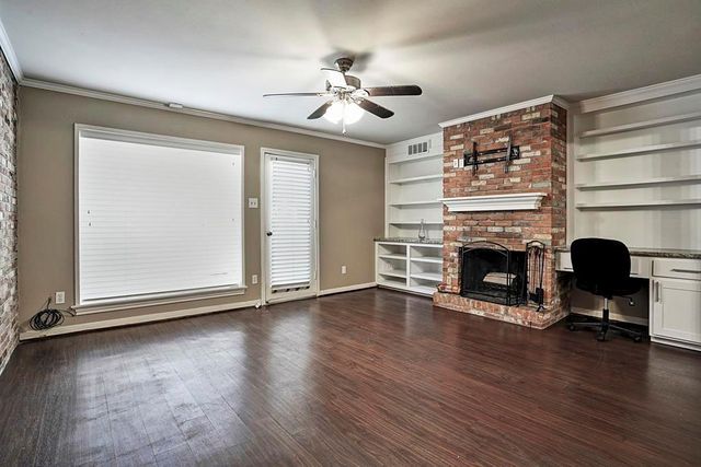 1807 Saxony Lane, Houston, TX 77058