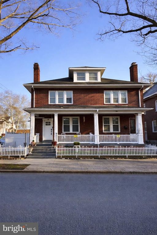 1961 CHESTNUT ST, Harrisburg, PA 17104