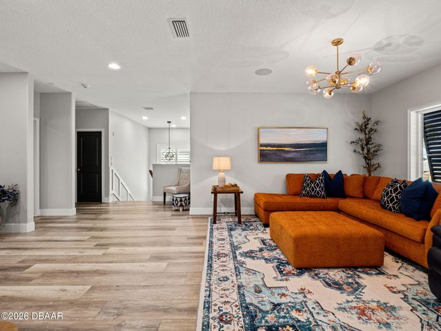 1214 Commodore Drive, New Smyrna Beach, FL 32168