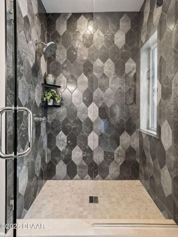 1214 Commodore Drive, New Smyrna Beach, FL 32168