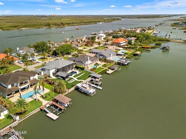 1214 Commodore Drive, New Smyrna Beach, FL 32168