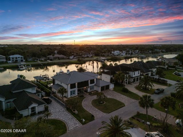1214 Commodore Drive, New Smyrna Beach, FL 32168