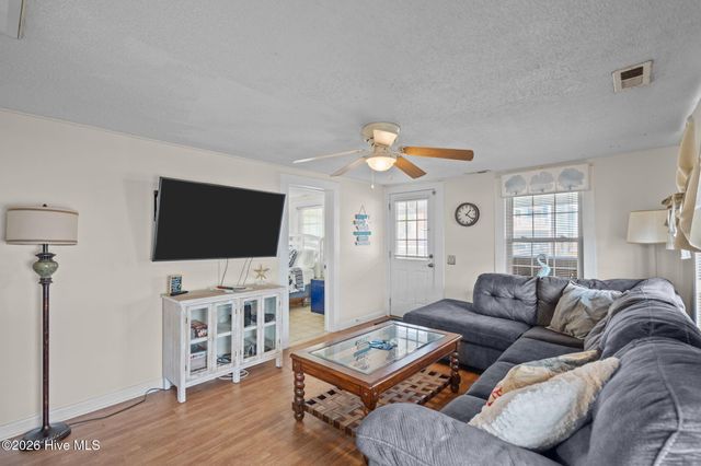305 Atlanta Avenue, Carolina Beach, NC 28428