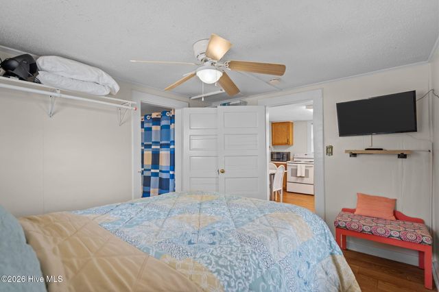 305 Atlanta Avenue, Carolina Beach, NC 28428