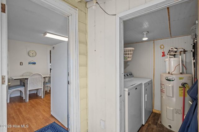 305 Atlanta Avenue, Carolina Beach, NC 28428