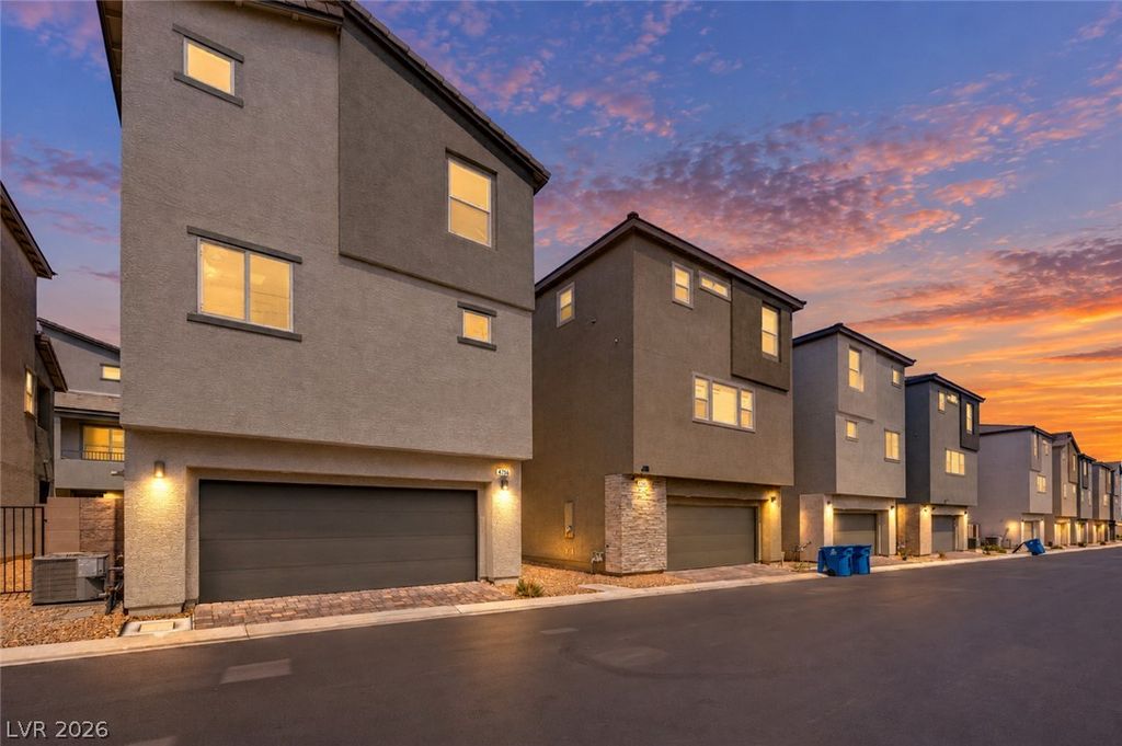4740 Parkarbor Avenue, Las Vegas, NV 89141 — exterior
