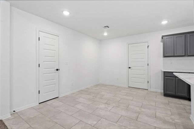 807 Chateau Court, Kingfisher, OK 73750