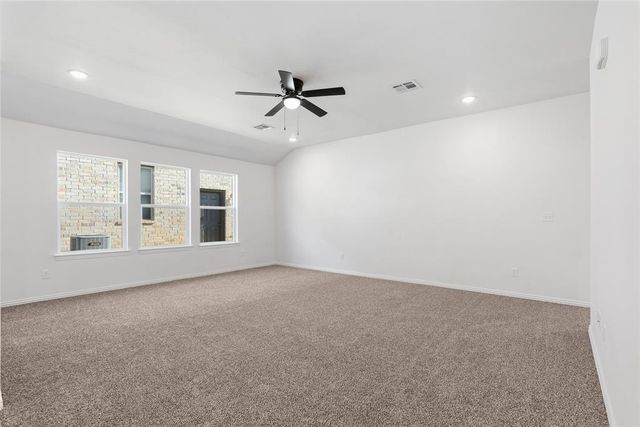 807 Chateau Court, Kingfisher, OK 73750