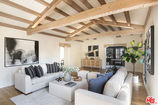 311 N MANSFIELD Avenue U, Los Angeles, CA 90036