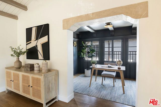 311 N MANSFIELD Avenue U, Los Angeles, CA 90036