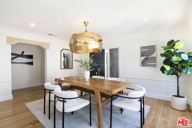 311 N MANSFIELD Avenue U, Los Angeles, CA 90036