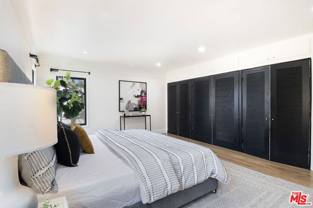311 N MANSFIELD Avenue U, Los Angeles, CA 90036