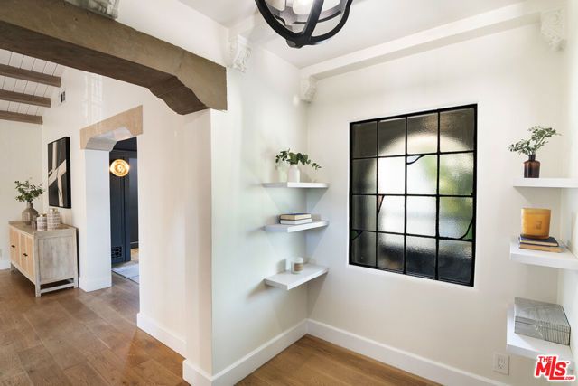 311 N MANSFIELD Avenue U, Los Angeles, CA 90036