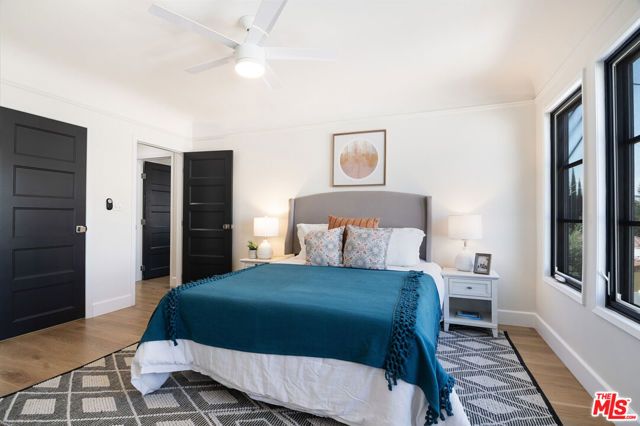 311 N MANSFIELD Avenue U, Los Angeles, CA 90036