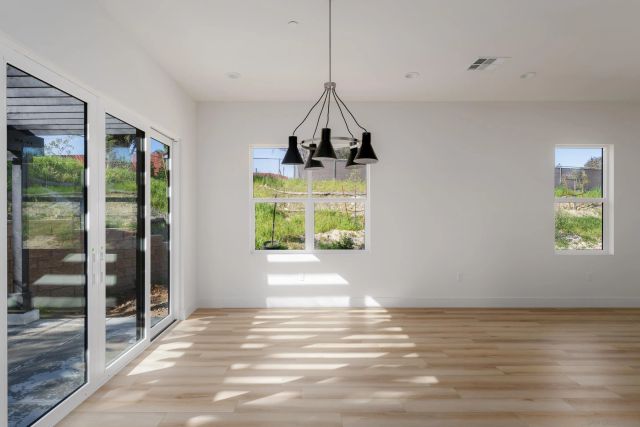 710 Passion Court, Vista, CA 92083