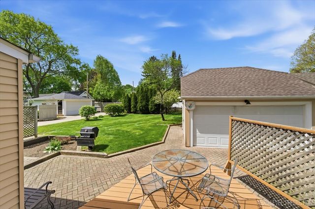 622 Edison Street, Geneva, IL 60134