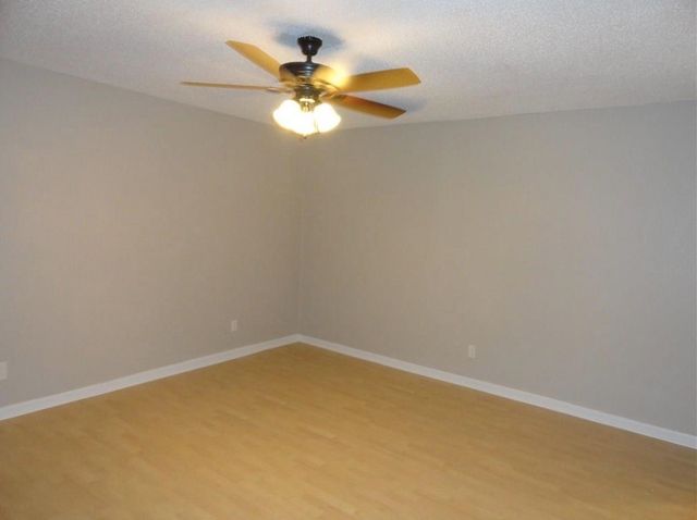 2717 Meadowstone Court, Carrollton, TX 75006