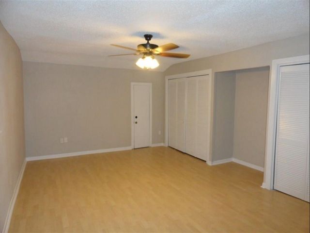 2717 Meadowstone Court, Carrollton, TX 75006