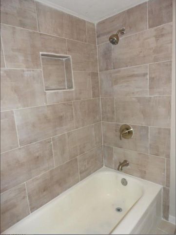 2717 Meadowstone Court, Carrollton, TX 75006
