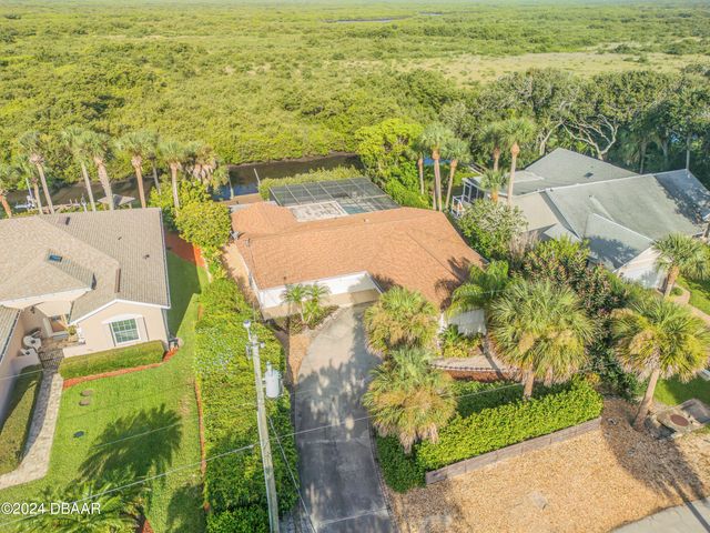 40 Oak Tree Drive, New Smyrna Beach, FL 32169