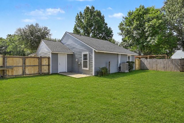 103 Tweed Court, Summerville, SC 29486