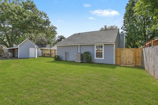 103 Tweed Court, Summerville, SC 29486