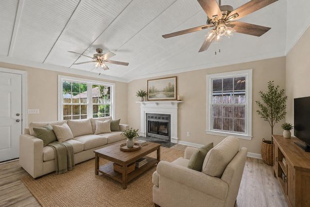 103 Tweed Court, Summerville, SC 29486