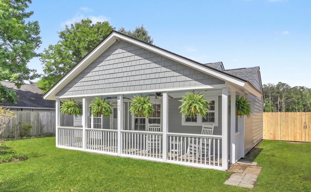 103 Tweed Court, Summerville, SC 29486
