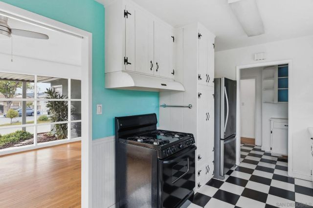 4820 Zion Ave, San Diego, CA 92120