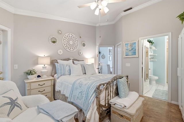 1812 SE Hideaway Circle, Port St. Lucie, FL 34952