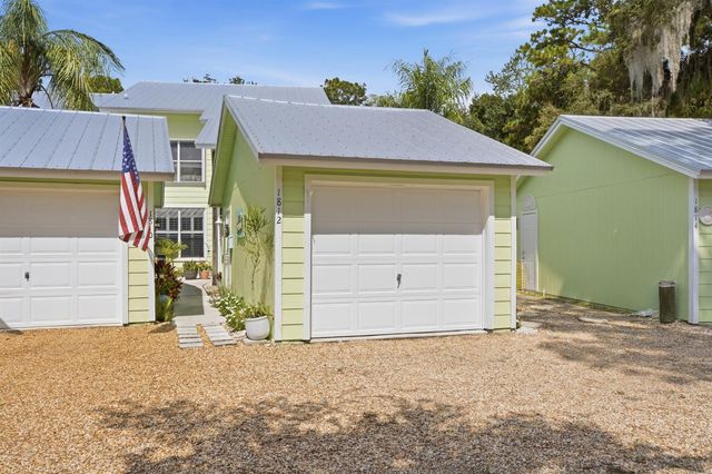 1812 SE Hideaway Circle, Port St. Lucie, FL 34952
