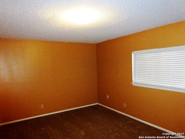 6854 CAPE MEADOW DR, Converse, TX 78109