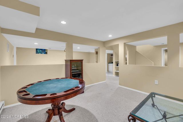 16 Groendyke Circle, Millstone, NJ 08535