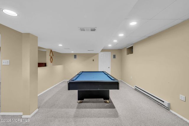 16 Groendyke Circle, Millstone, NJ 08535