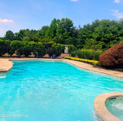 16 Groendyke Circle, Millstone, NJ 08535