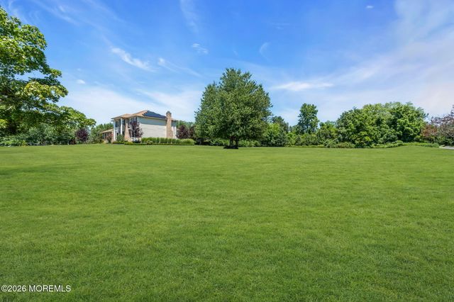 16 Groendyke Circle, Millstone, NJ 08535